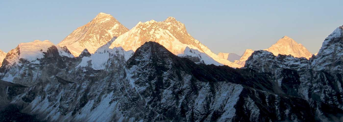 Mount Everest Panoramic View Mount Everest Panoramic View