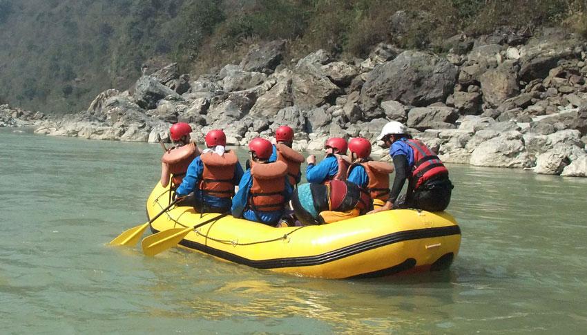 Rafting at Trishuli River Rafting at Trishuli River